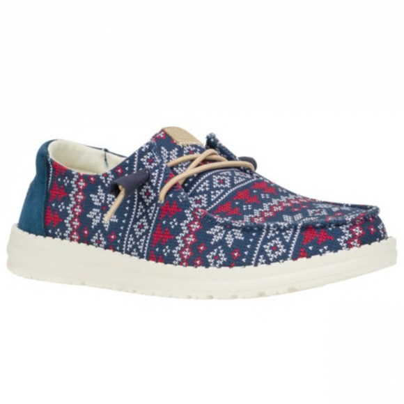 HeyDude Wendy Winter Sweater Patterned Slip-On Shoes w/ Blue and Red Accents W7 - Picture 15 of 16